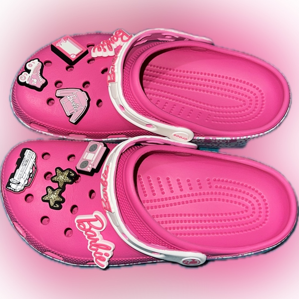Women’s Crocs Classic Barbie Clog - M6/W8 - Picture 4 of 7
